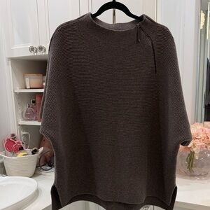 Fabiana Filippi Women's Brown Knit Poncho with Zipper Detail